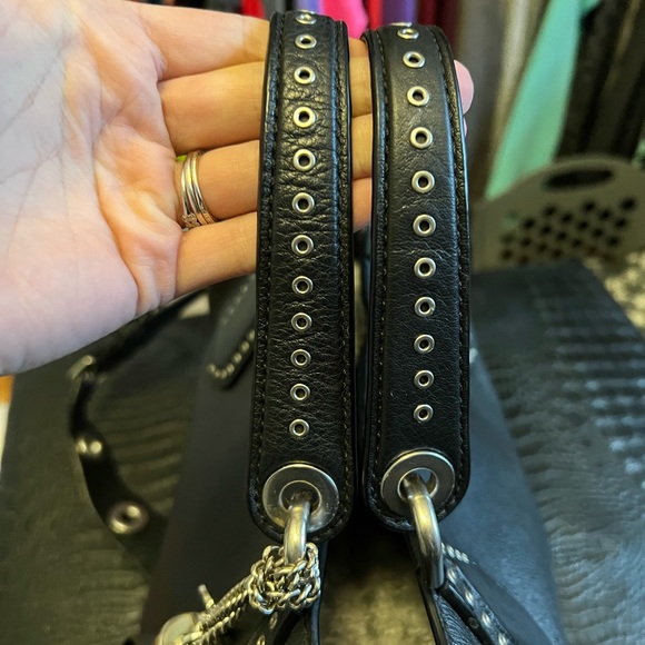 Michael Kors Brooklyn Large Shoulder Bag - Picture 9 of 15